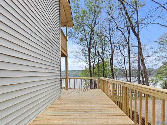 8832 Curtis Road, Athens, AL 35614