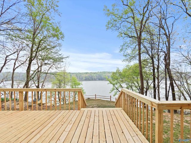 8832 Curtis Road, Athens, AL 35614