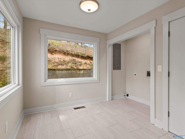 8832 Curtis Road, Athens, AL 35614