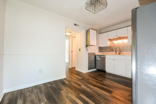 1810 Mepkin Road A6, Charleston, SC 29407