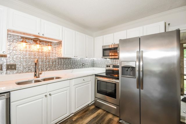 1810 Mepkin Road A6, Charleston, SC 29407