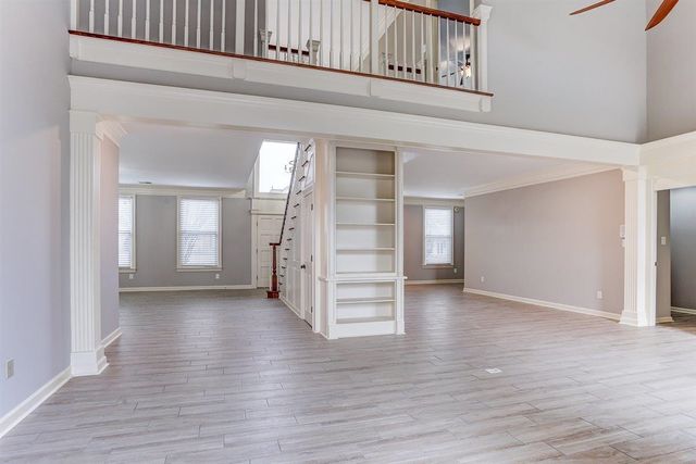 608 ROXBURGH DR, Collierville, TN 38017