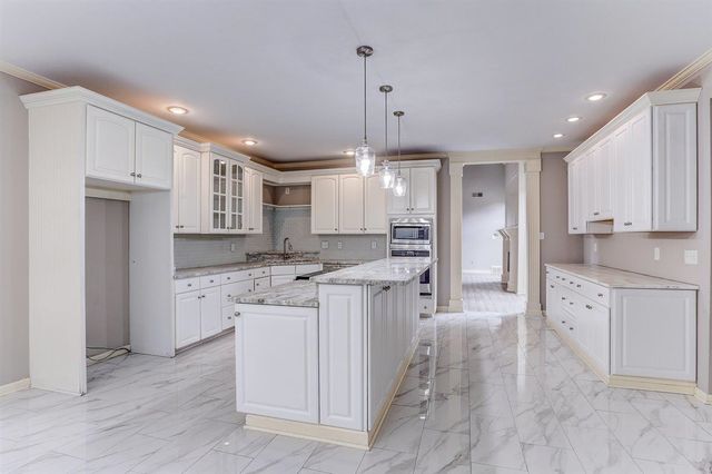 608 ROXBURGH DR, Collierville, TN 38017