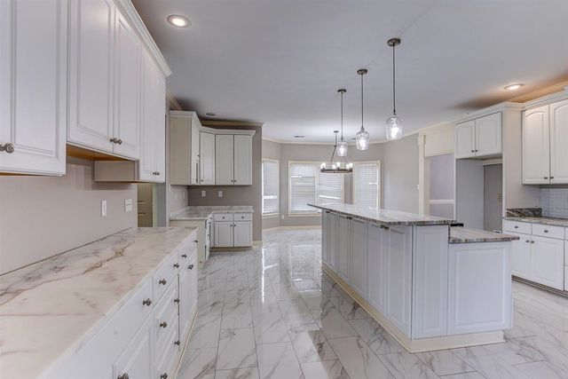 608 ROXBURGH DR, Collierville, TN 38017