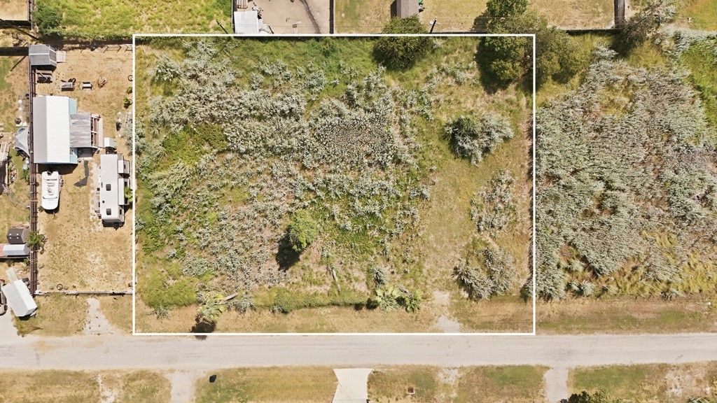 312 Catalina, Rockport, TX 78382 — exterior