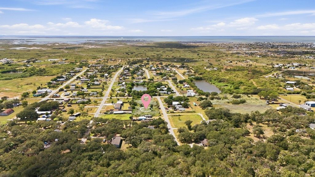 312 Catalina, Rockport, TX 78382 — photo 4