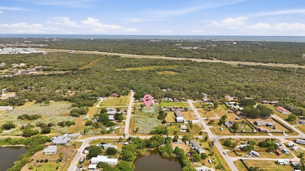 312 Catalina, Rockport, TX 78382 — photo 5