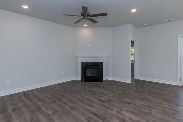 470 Whitetail Way, Tabor City, NC 28463