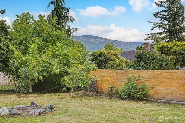 1011 Calkin Place, Sedro Woolley, WA 98284