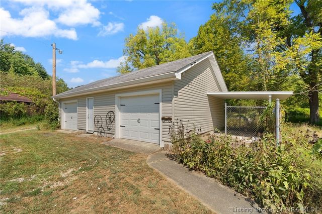 15116 Wilson Switch Road, Borden, IN 47106