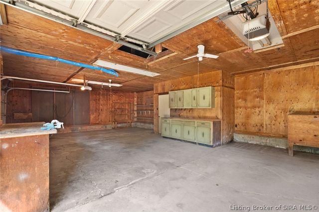 15116 Wilson Switch Road, Borden, IN 47106