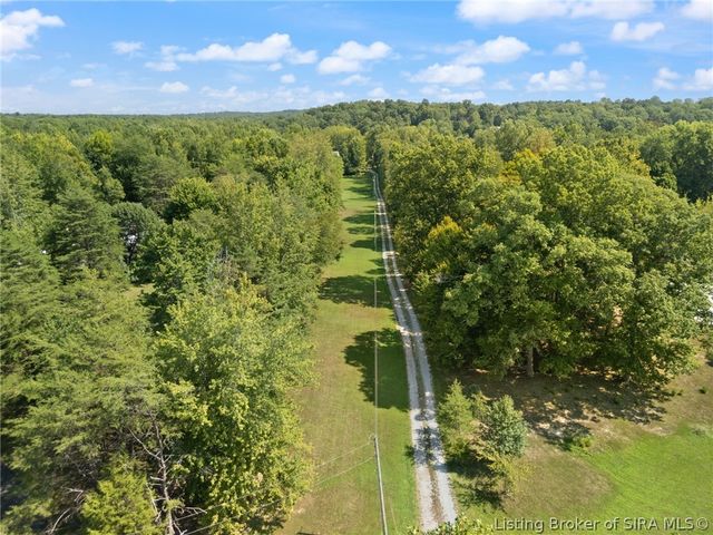 15116 Wilson Switch Road, Borden, IN 47106