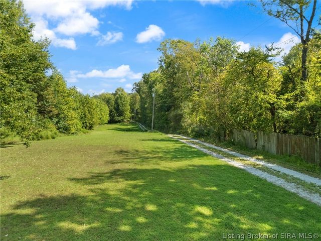 15116 Wilson Switch Road, Borden, IN 47106