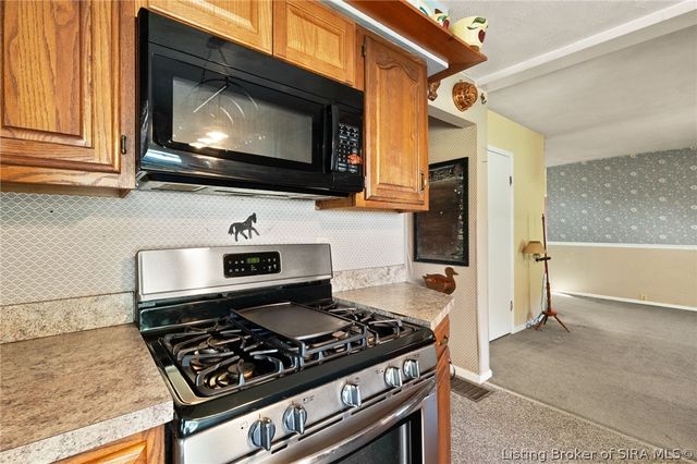 15116 Wilson Switch Road, Borden, IN 47106