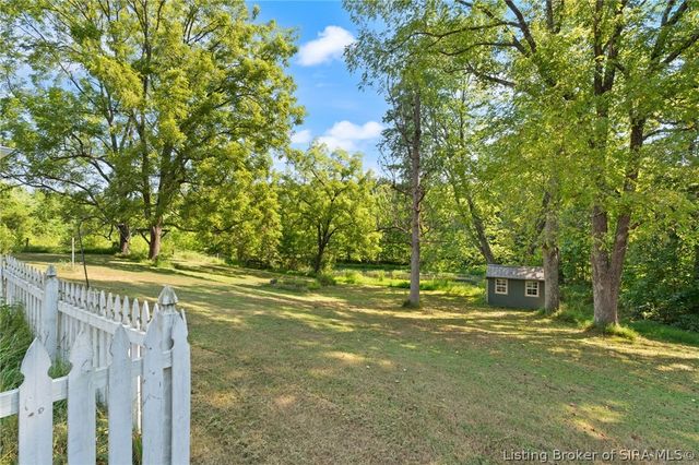 15116 Wilson Switch Road, Borden, IN 47106