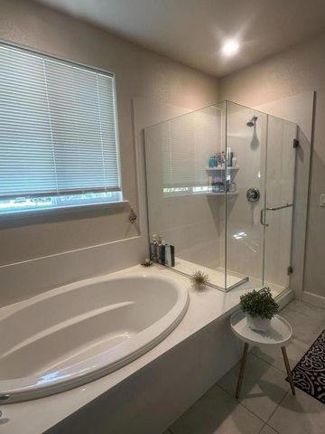 755 Alicante Drive, Hollister, CA 95023