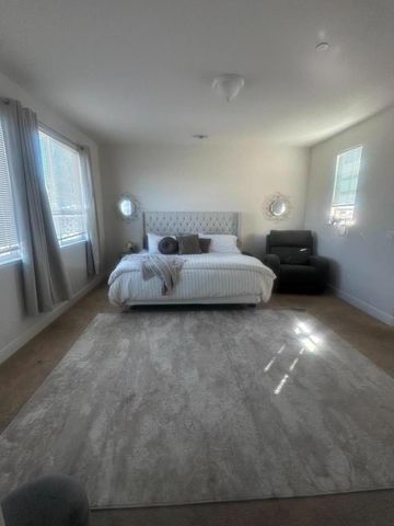 755 Alicante Drive, Hollister, CA 95023