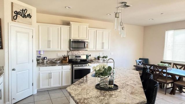 755 Alicante Drive, Hollister, CA 95023