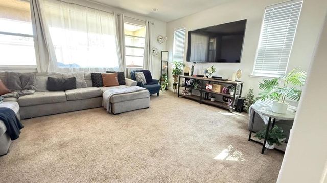 755 Alicante Drive, Hollister, CA 95023
