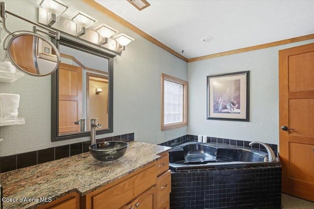 34129 N Scenic Bay Dock A, Bayview, ID 83803