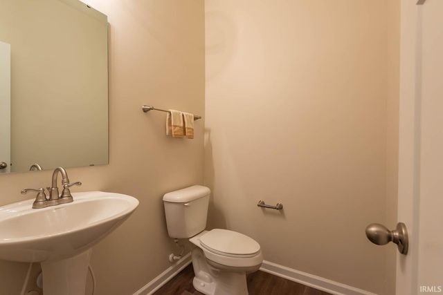 1018 E Rachel Way, Ellettsville, IN 47429