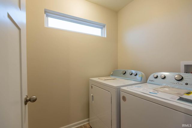 1018 E Rachel Way, Ellettsville, IN 47429