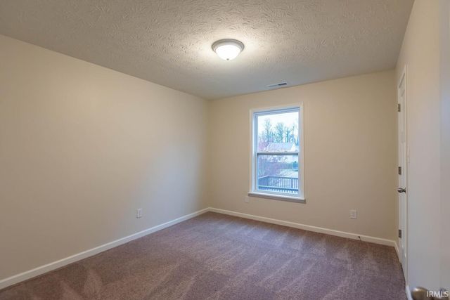 1018 E Rachel Way, Ellettsville, IN 47429