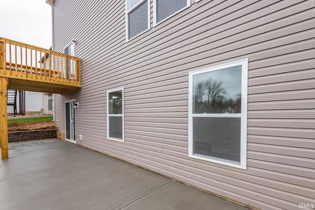 1018 E Rachel Way, Ellettsville, IN 47429