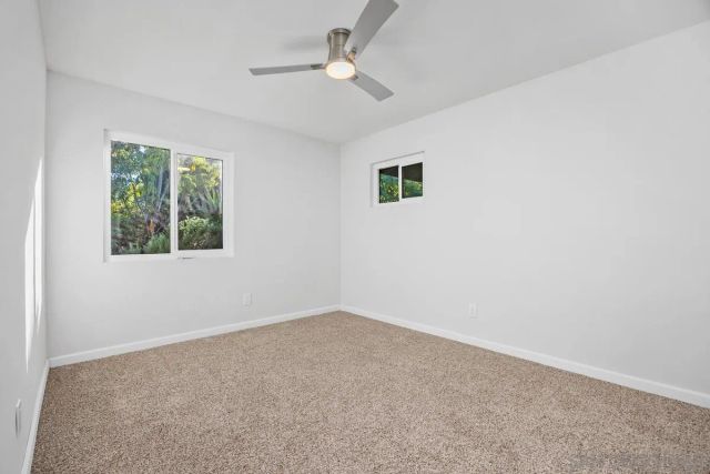 601 Corona Ct, Vista, CA 92081