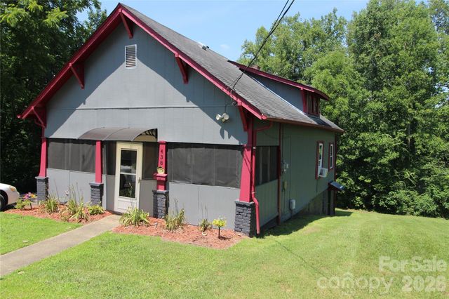 438 Folk Street NW, Lenoir, NC 28645