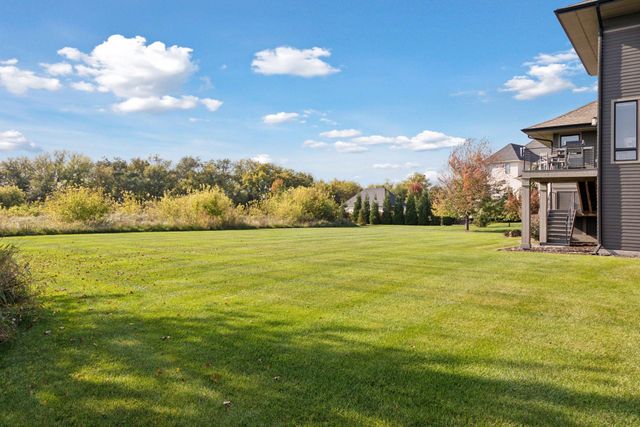 7584 Glen Alcove, Woodbury, MN 55129