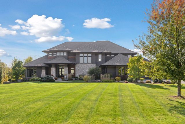 7584 Glen Alcove, Woodbury, MN 55129