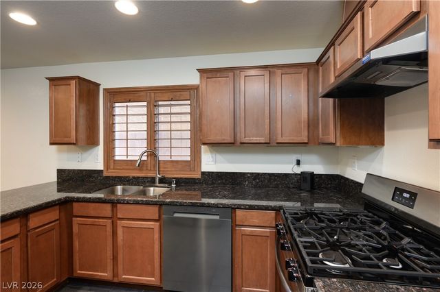 10027 Otterburn Street, Las Vegas, NV 89178