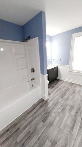 240 W Battle Creek Street, Galesburg, MI 49053