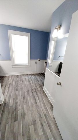 240 W Battle Creek Street, Galesburg, MI 49053