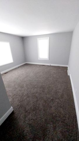 240 W Battle Creek Street, Galesburg, MI 49053