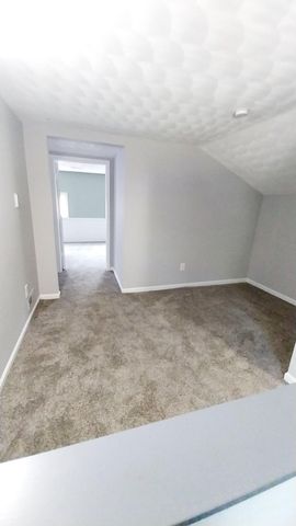 240 W Battle Creek Street, Galesburg, MI 49053