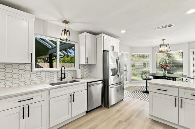 10011 Woodlake Drive, Dallas, TX 75243