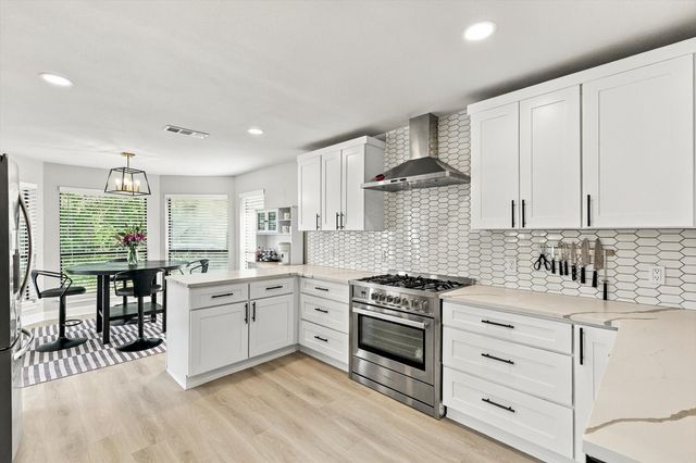 10011 Woodlake Drive, Dallas, TX 75243