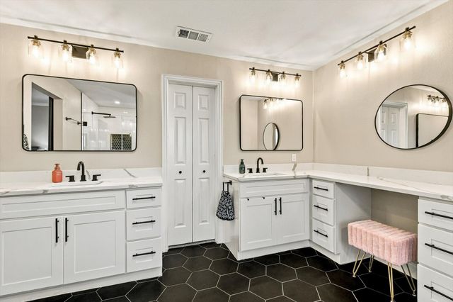 10011 Woodlake Drive, Dallas, TX 75243