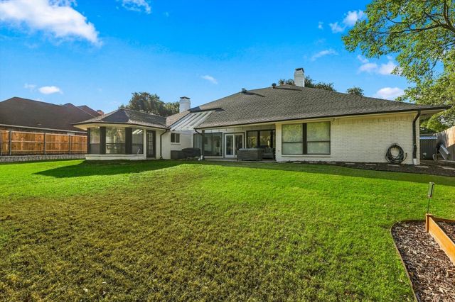 10011 Woodlake Drive, Dallas, TX 75243