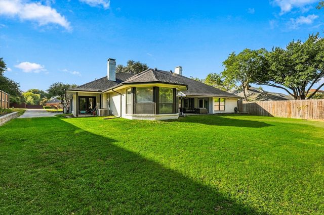 10011 Woodlake Drive, Dallas, TX 75243