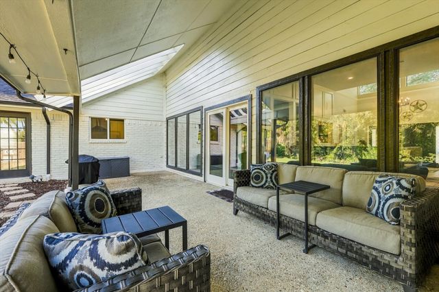 10011 Woodlake Drive, Dallas, TX 75243