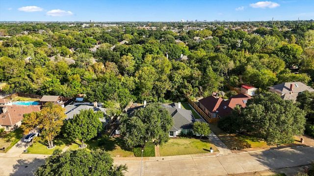 10011 Woodlake Drive, Dallas, TX 75243