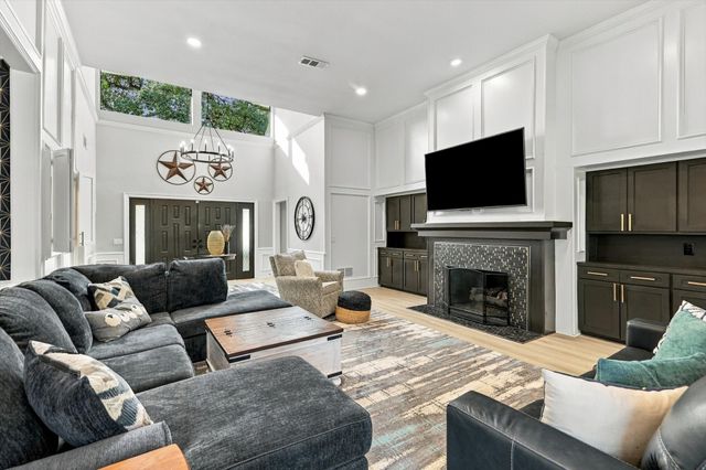 10011 Woodlake Drive, Dallas, TX 75243