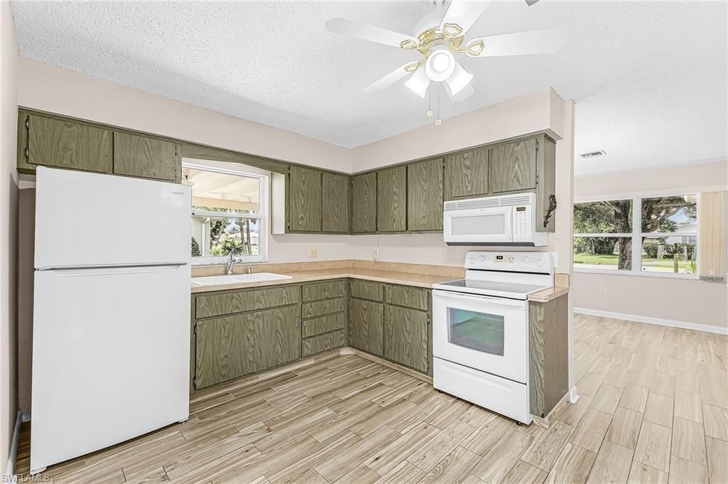 2225 Harvard AVE, FORT MYERS, FL 33907 — photo 5