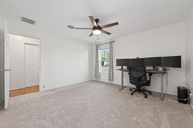 8498 Pine Shadows, Cleveland, TX 77328