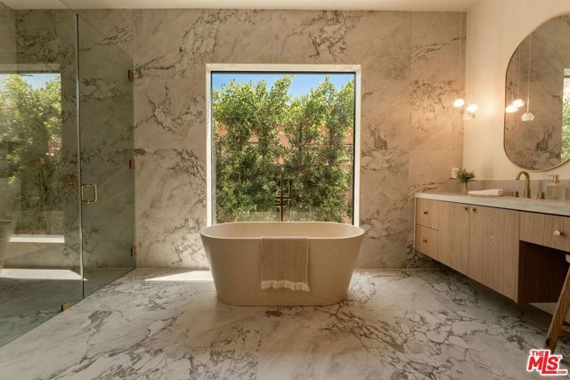 4641 Vesper Avenue, Sherman Oaks, CA 91403