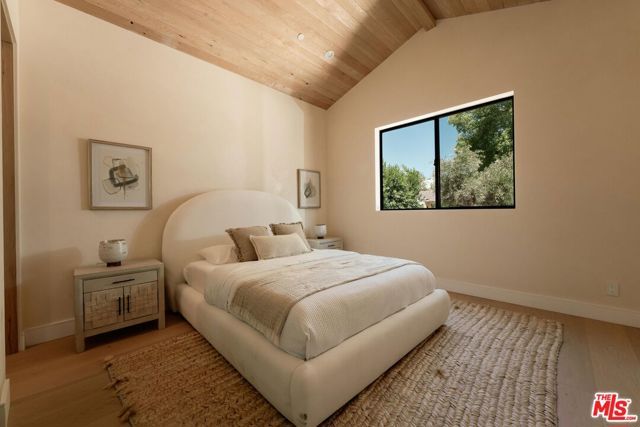 4641 Vesper Avenue, Sherman Oaks, CA 91403