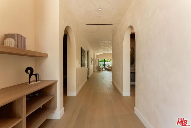 4641 Vesper Avenue, Sherman Oaks, CA 91403